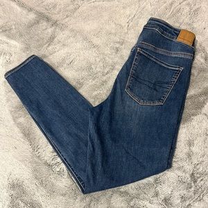American Eagle High Rise Jegging